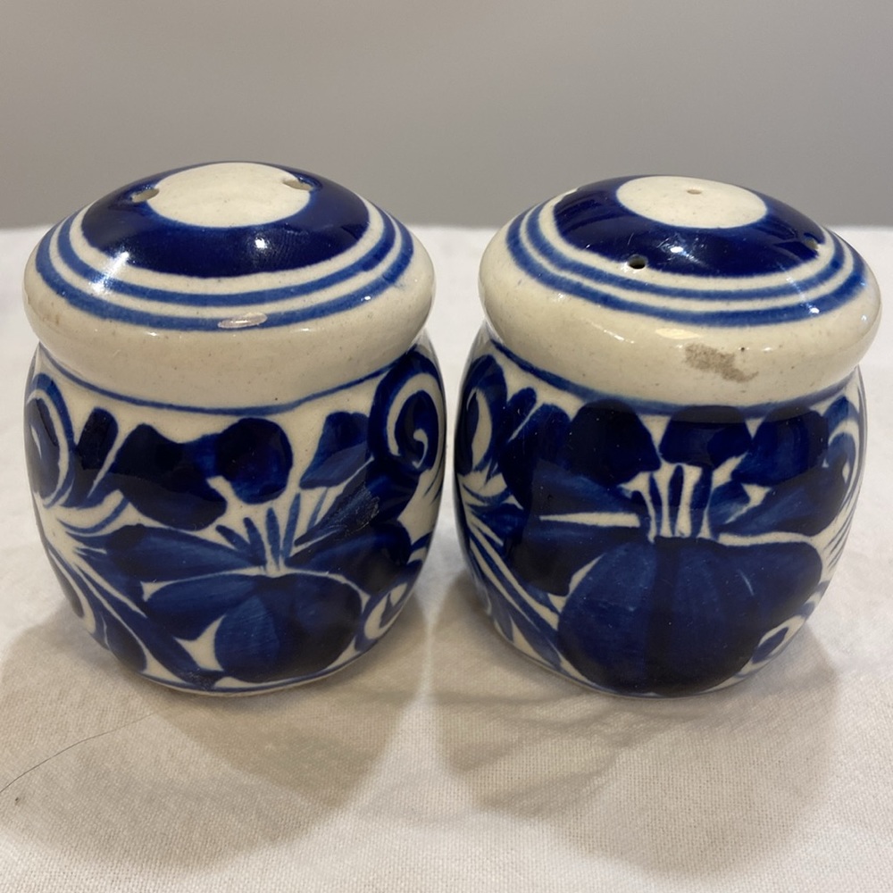 Vintage Talavera Salt and Pepper Shaker Set in Cobalt Blue